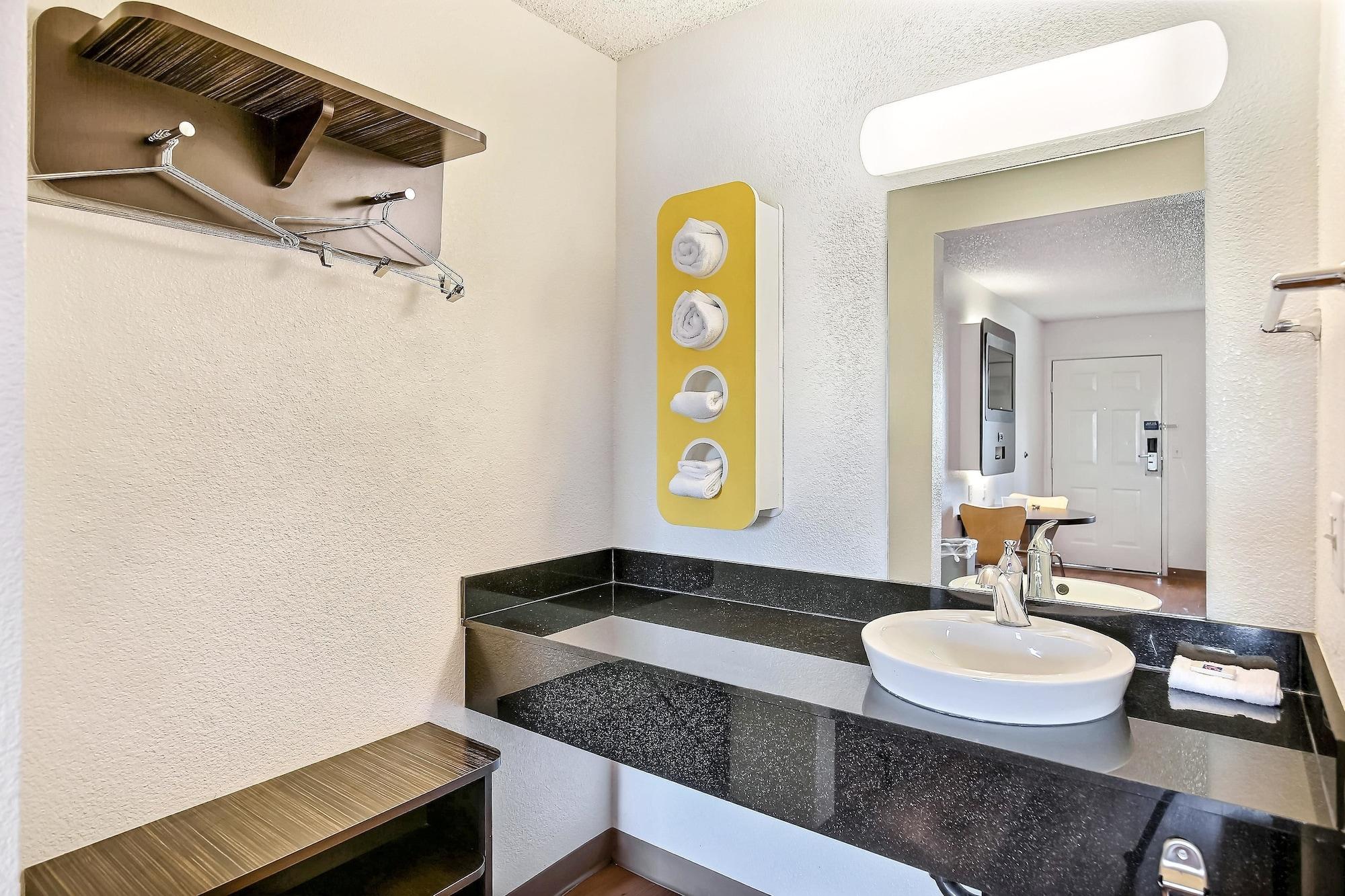 Motel 6-Oakland, Ca - Embarcadero 외부 사진